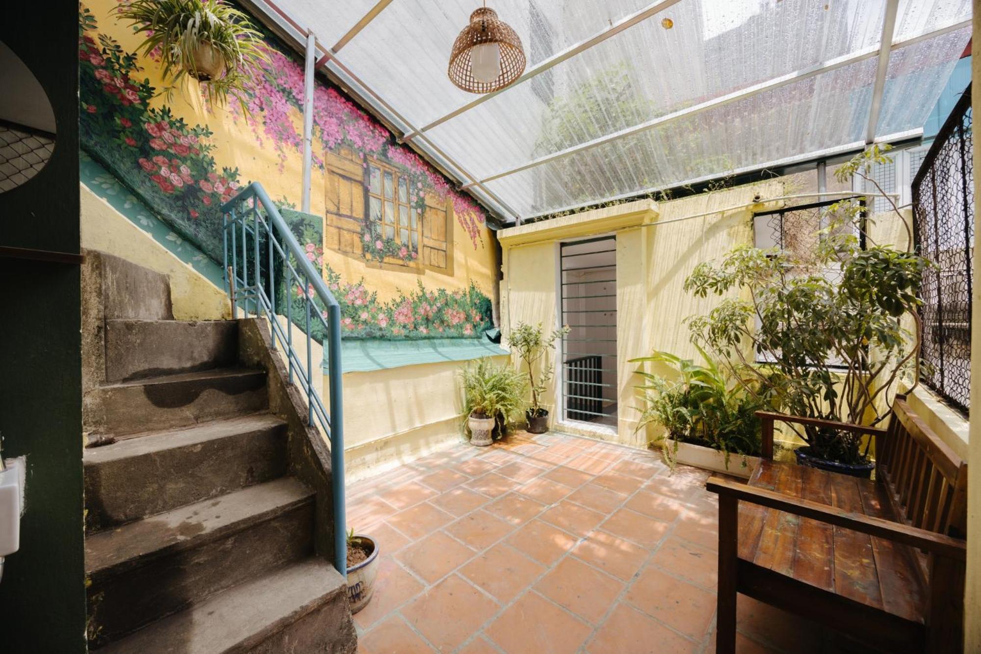 Homestay And Eggcoffee Central Hanoi Old Quarter Exterior foto