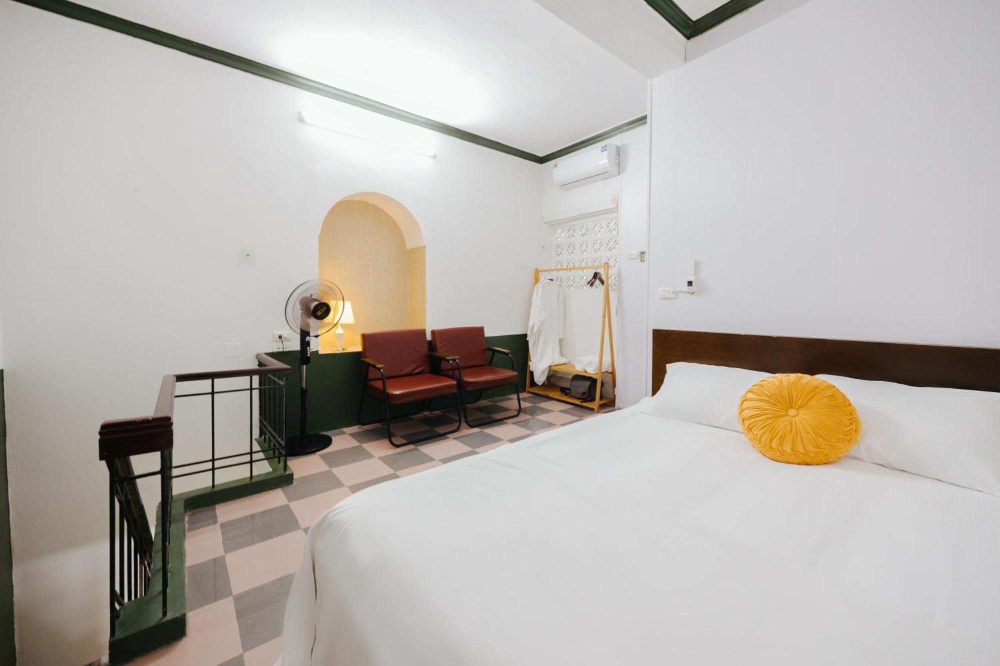 Homestay And Eggcoffee Central Hanoi Old Quarter Exterior foto