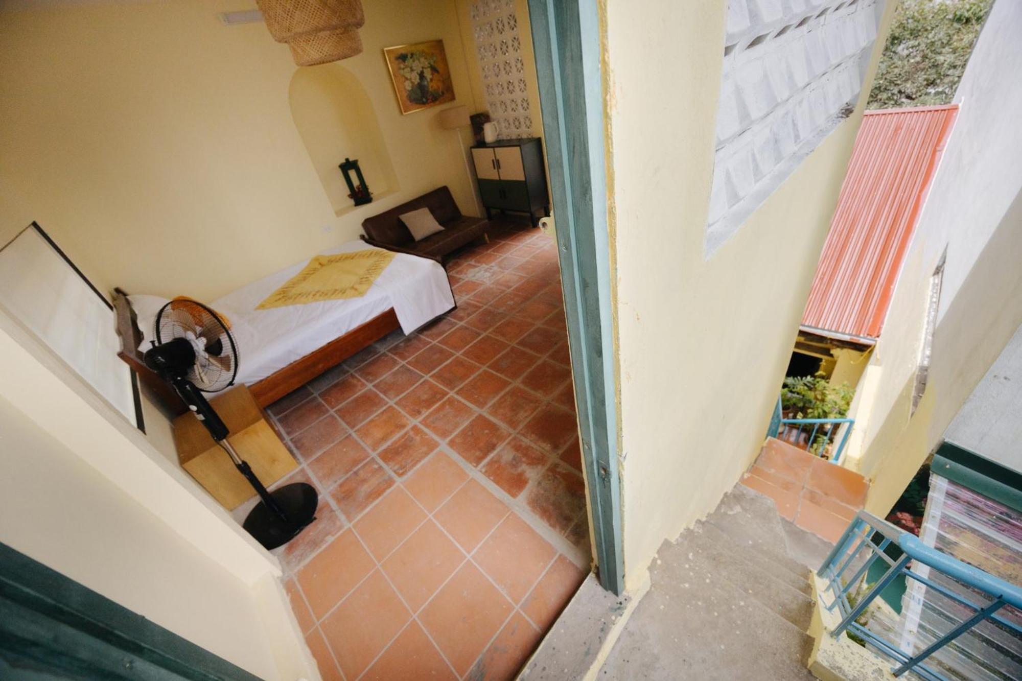 Homestay And Eggcoffee Central Hanoi Old Quarter Exterior foto